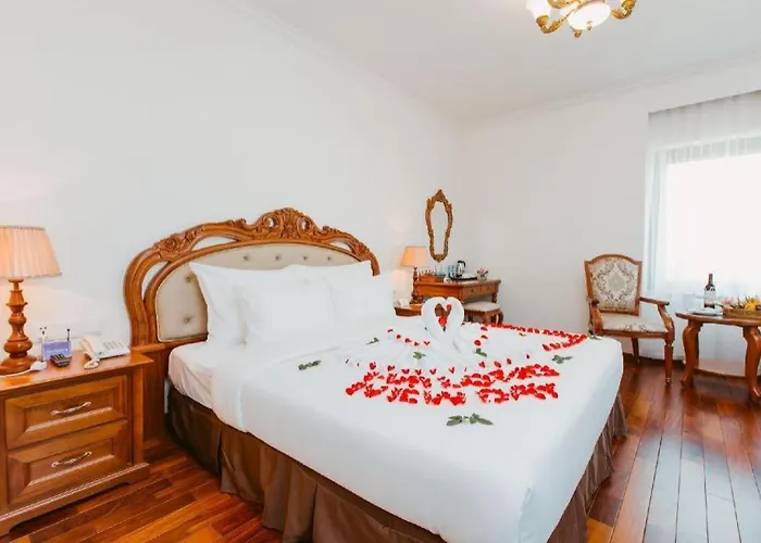 New Day Hotel