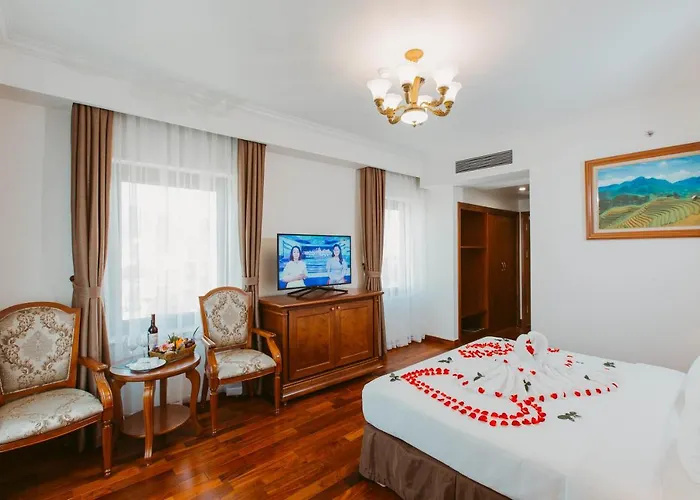 Hotel New Day Hạ Long
