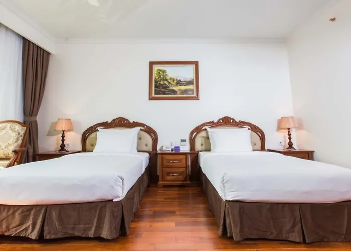 New Day Hotel 4*